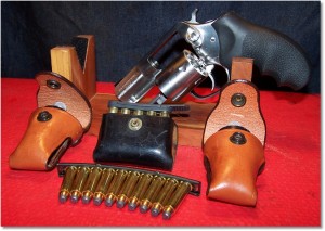  Snub-Nose revolver w/ Re-Load Options